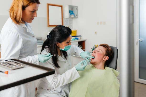 Best Emergency Dentist for Knocked-Out Tooth in Mount Hope, WV